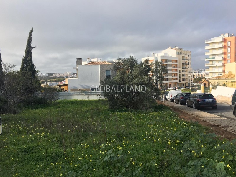 Plot with 192sqm Alto do Pacheco/ Portimão - construction viability