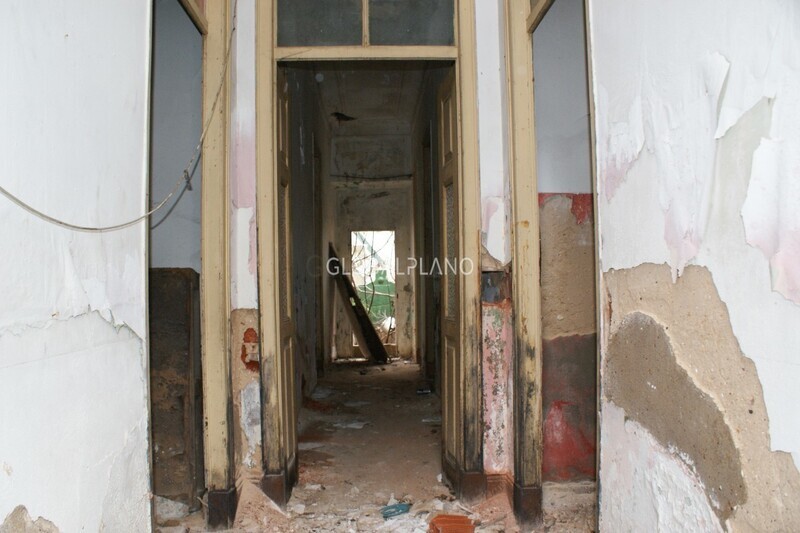 House in the center Centro de Portimão - backyard