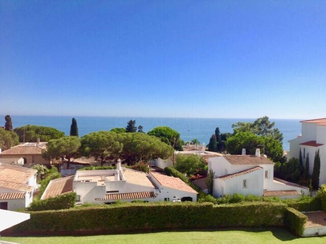 Apartment sea view T1+1 Torre da Medronheira Olhos de Água Albufeira - condominium, garden, garage, terrace, tennis court, swimming pool, sea view, parking space, balcony