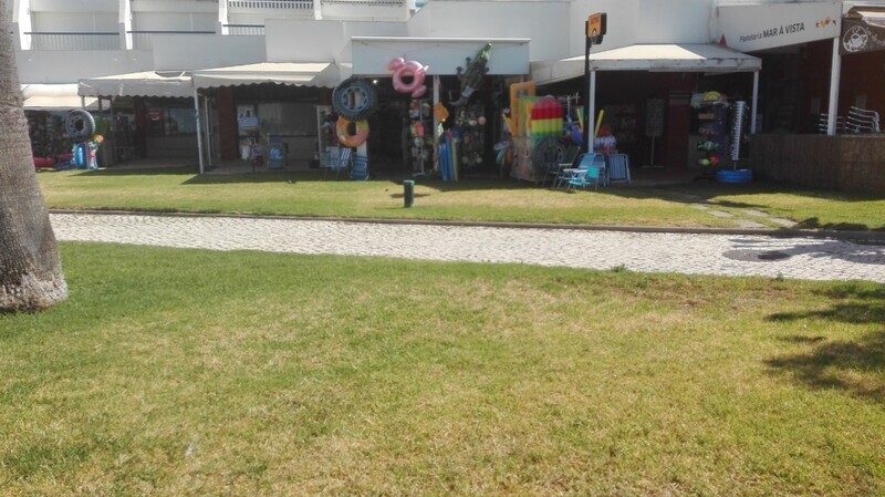 Shop 1ª Linha Praia Rocha Portimão