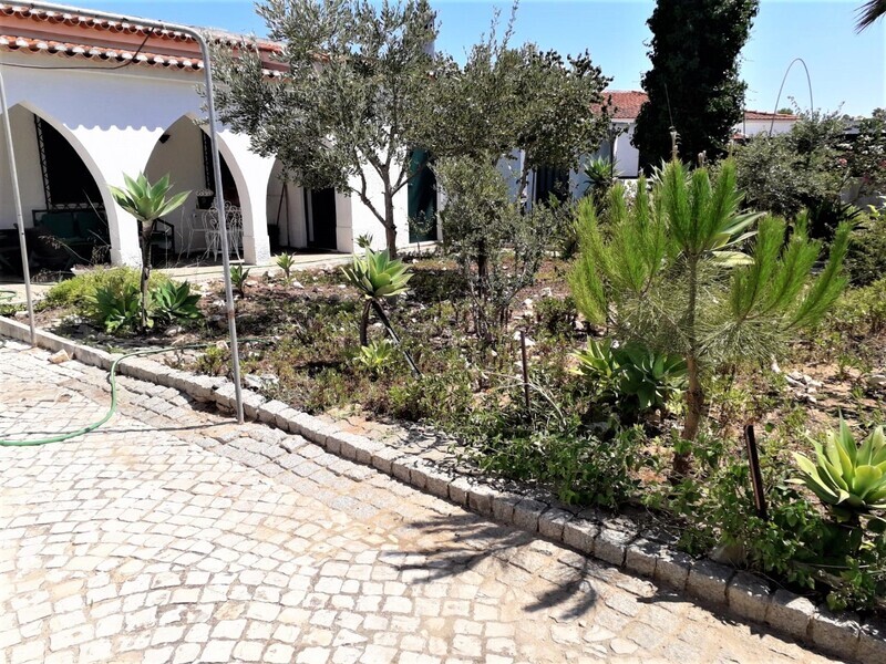 House Single storey V5 Alvor Portimão - sea view, garage, garden, barbecue