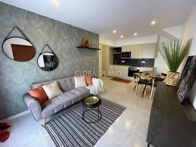 Apartment Refurbished 1 bedrooms Senhora da Rocha/Alporchinhos Porches Lagoa (Algarve) - furnished, equipped