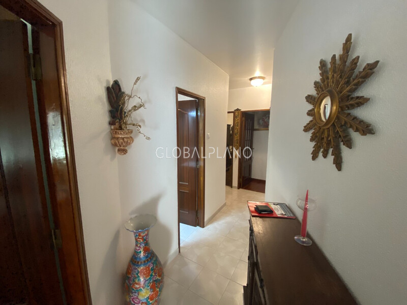 Apartamento T2 Remodelado no centro Portimão - zona calma, marquise