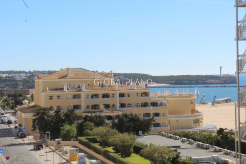 апартаменты с видом на море T2 Praia da Rocha Portimão - камин, вид на море, гараж, экипированная кухня, веранда, 4º этаж, подсобное помещение