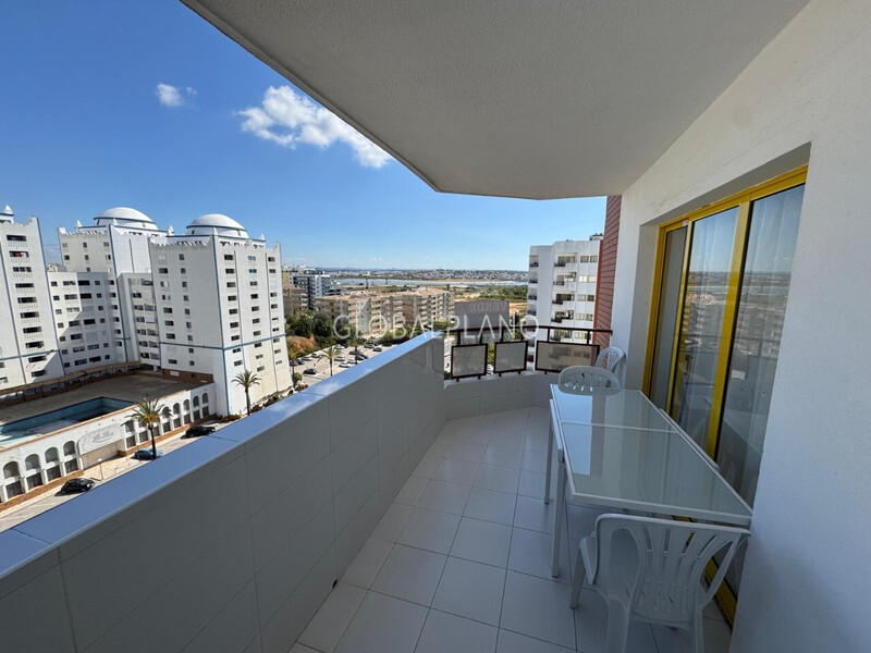 Apartment Refurbished T1 Portimão - swimming pool, river view, balcony
