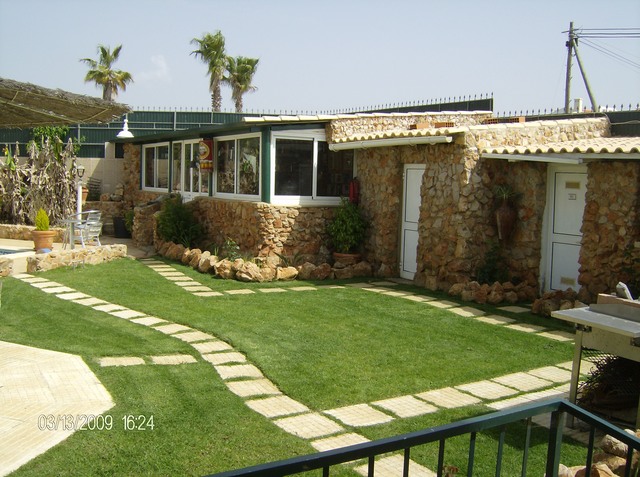 House 6 bedrooms Bela Vista Parchal Lagoa (Algarve) - swimming pool, barbecue, fireplace, garden, equipped kitchen