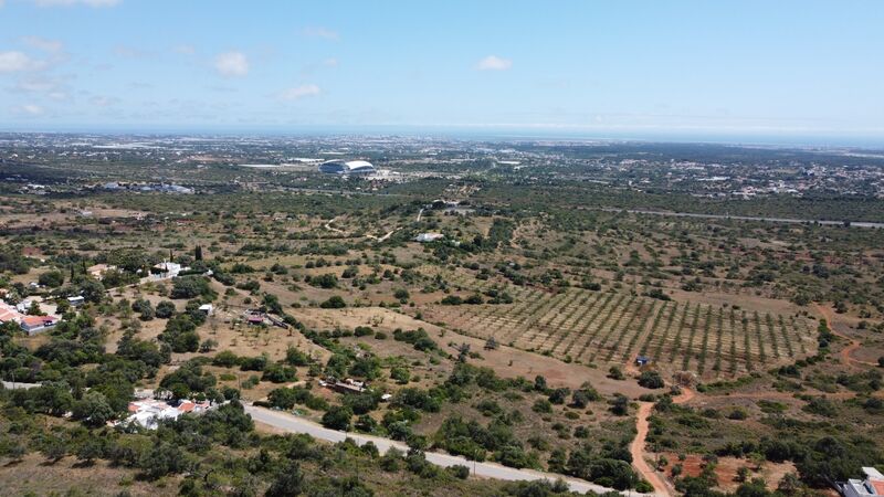 Plot of land with 450.30sqm Santa Bárbara de Nexe Faro - very quiet area, sea view