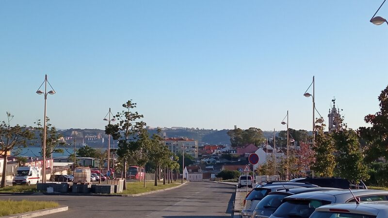 Terreno Urbano com 2000m2 Ajuda Lisboa - excelente localização