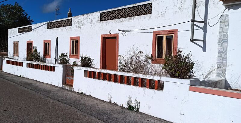 Casa V2 Térrea no campo Ameixial Loulé - lareira