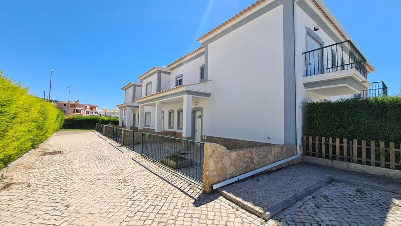 House new townhouse 4 bedrooms Loulé São Clemente - barbecue, swimming pool, garage, double glazing, private condominium, terrace, terraces, fireplace, garden
