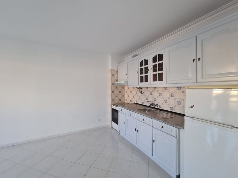 Apartment 1 bedrooms Refurbished in the center São Clemente Loulé - balcony, double glazing, garden
