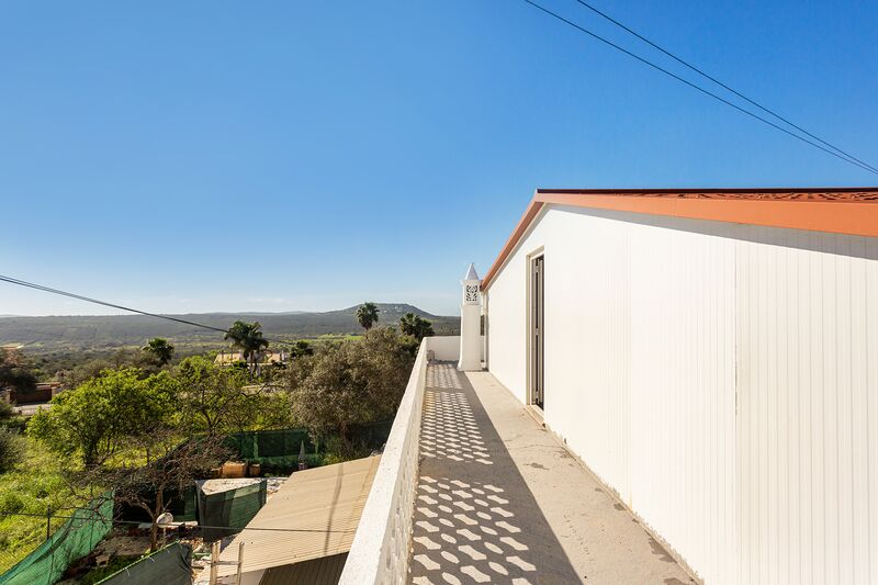 House in the center V4 Querença Loulé - garden, swimming pool, tiled stove, balcony, magnificent view