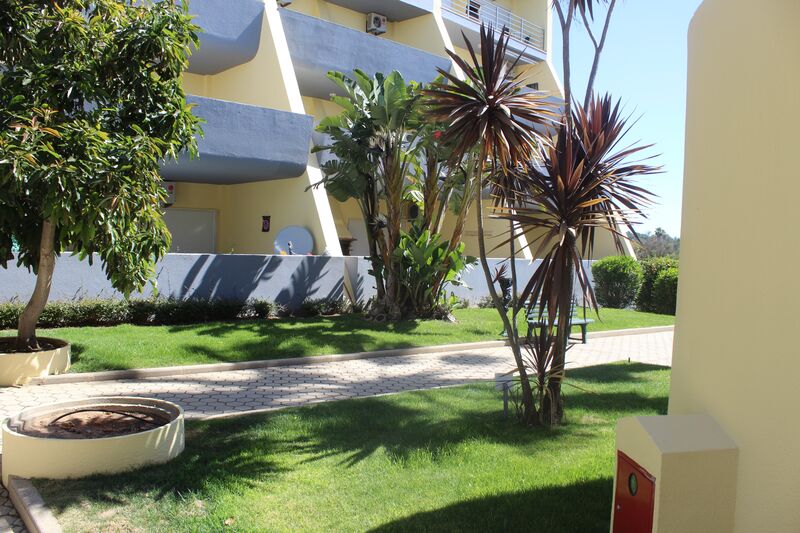 Apartment T2 well located Lagos São Gonçalo de Lagos - swimming pool, store room, barbecue, terraces, gated community, terrace