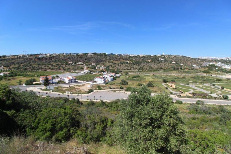 Lote de terreno para construção Olhos de Água Albufeira - água