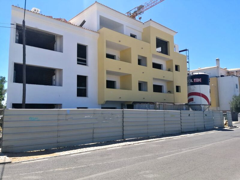 Apartamento T2 Duplex Almancil Loulé - isolamento térmico, arrecadação