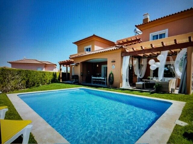 House 3 bedrooms Luxury Vilamoura Quarteira Loulé - gated community, air conditioning, store room, terraces, swimming pool, terrace, garden, balcony, balconies