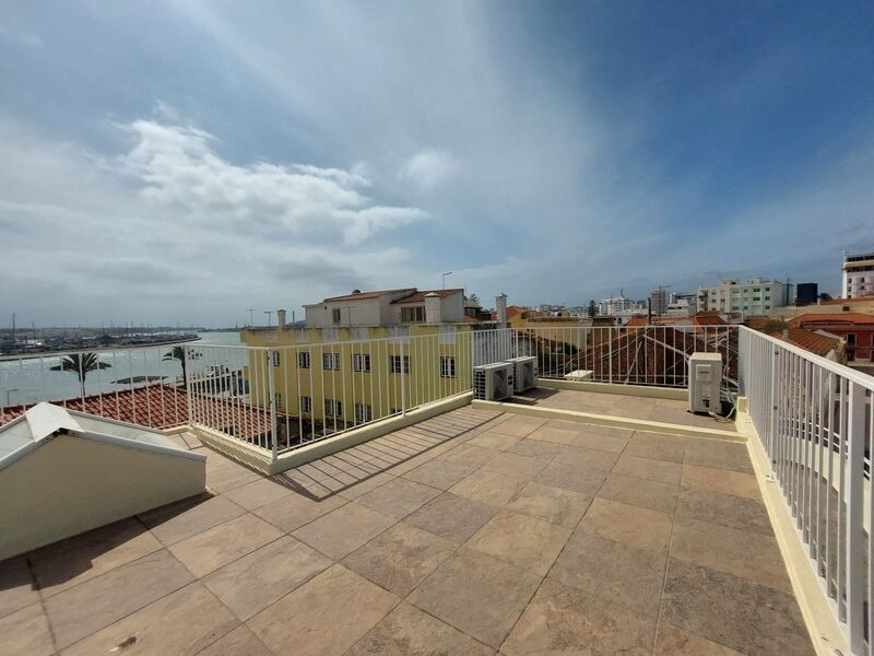 House 4 bedrooms Refurbished Portimão - equipped kitchen, terraces, air conditioning, terrace, sea view