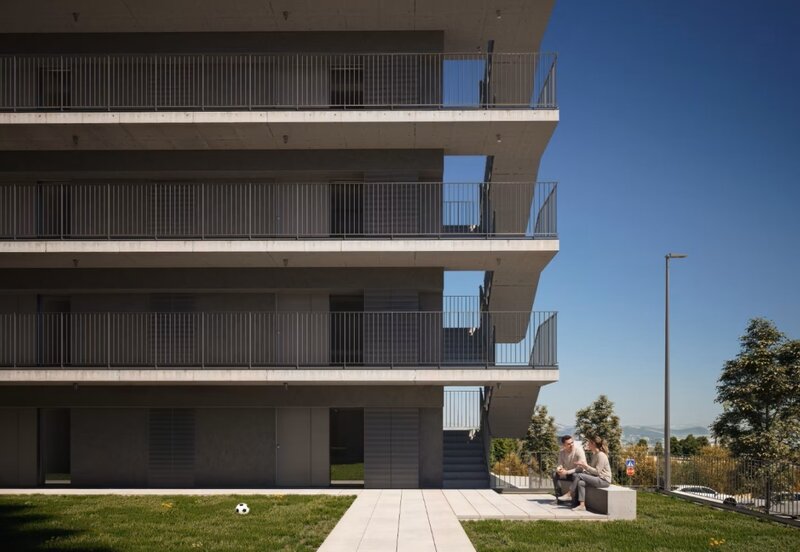 Apartamento T2 com varanda no Monte da Virgem - Vila Nova de Gaia