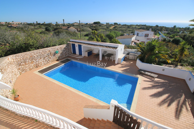 House V4 excellent condition Praia da Luz Lagos - equipped kitchen, garage, swimming pool