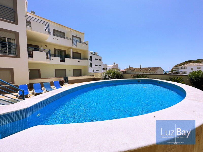 Apartment 2 bedrooms in the center Salema Budens Vila do Bispo - kitchen, furnished, garage, swimming pool