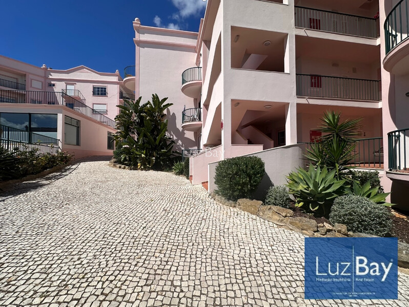 апартаменты современная T2 Praia da Luz Lagos - подсобное помещение, террасы, детская площадка, бассейн, терраса