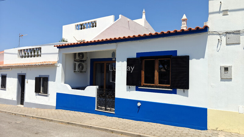 Moradia Moderna V3+1 Espiche Luz Lagos - terraço, ar condicionado