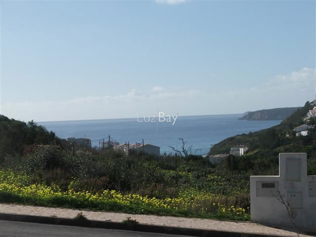 Plot of land for construction Salema Budens Vila do Bispo - nice location, easy access