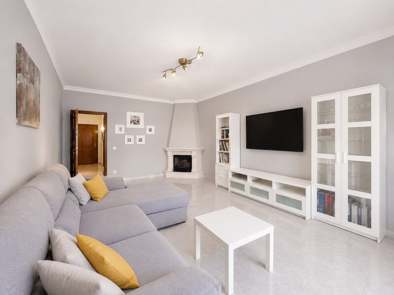 Apartment 2 bedrooms Albufeira - fireplace, equipped, air conditioning