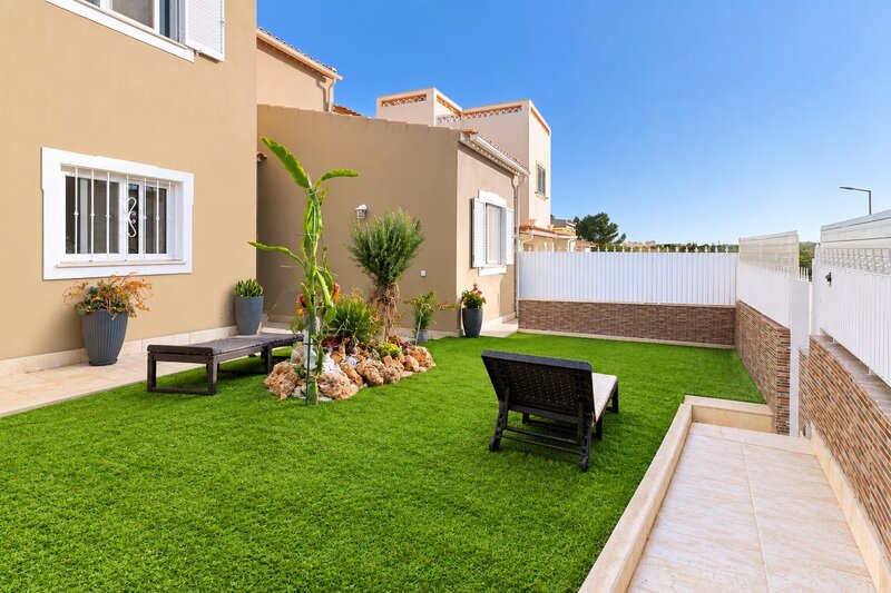 Moradia V3 Pêra Silves - garagem, cozinha equipada, ar condicionado, terraços