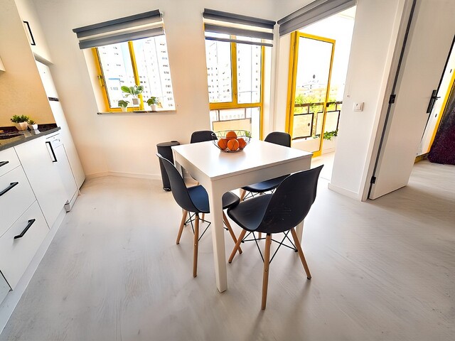 Mesa jantar extensível