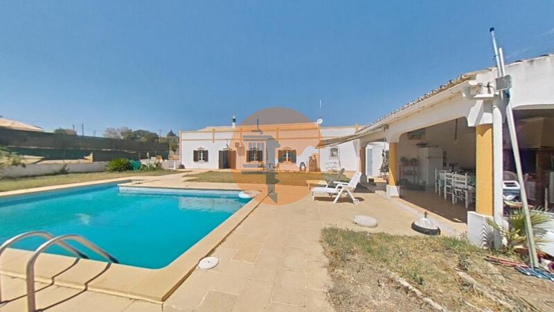House V3 Boliqueime Loulé - barbecue, fireplace, equipped kitchen, automatic gate, garage, swimming pool