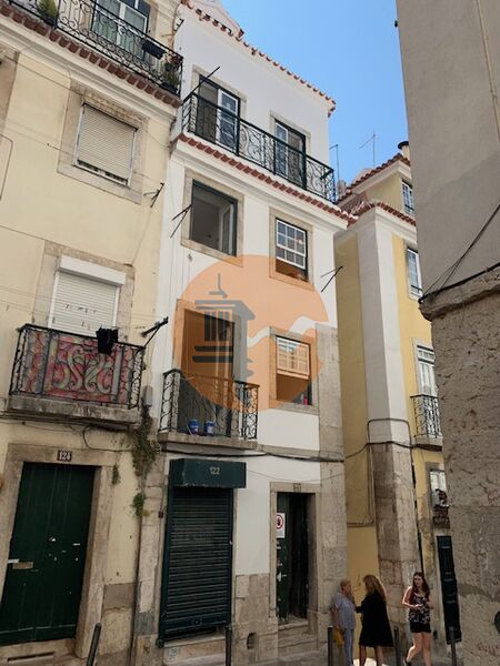 Prédio Remodelado Santa Maria Maior Lisboa à venda - excelente localização
