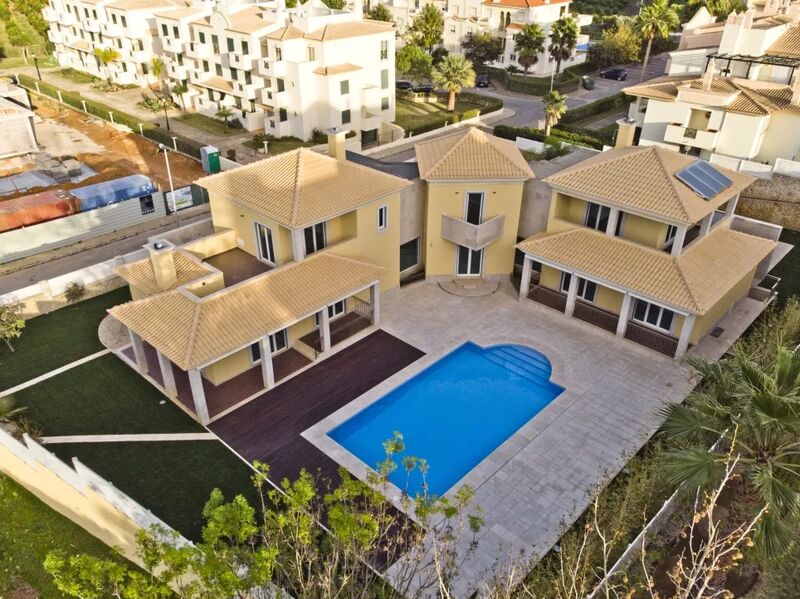 House V4 Modern Albufeira - swimming pool, air conditioning, balcony, balconies, garden, garage