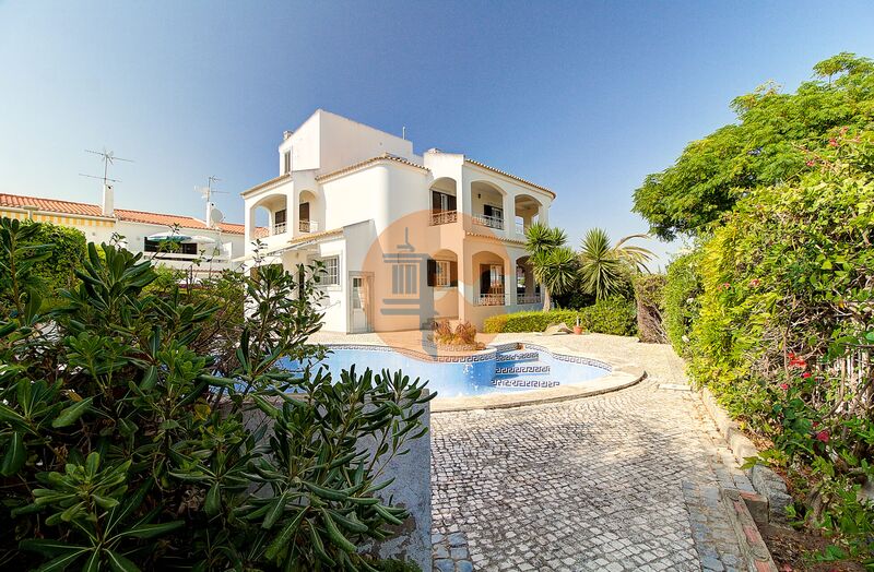 House V4 Altura Castro Marim - terrace, air conditioning, beautiful views, balcony, barbecue, garden, swimming pool, balconies