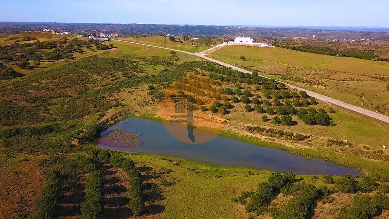 Land nieuw with 53520sqm Campeiros Castro Marim - great location, easy access, water, electricity