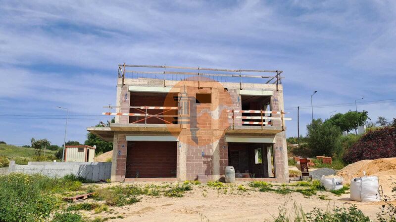 House V4 Semidetached Santo Estevão Tavira - balcony, garage, garden, parking lot, sea view, barbecue, balconies, swimming pool