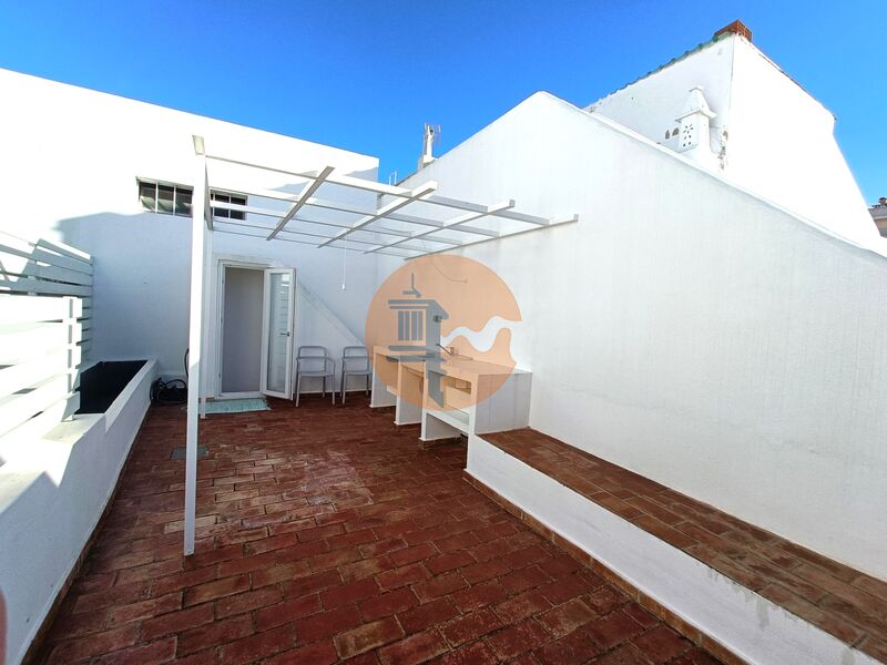 House Typical well located 2 bedrooms Baixa Olhão - terrace, excellent location
