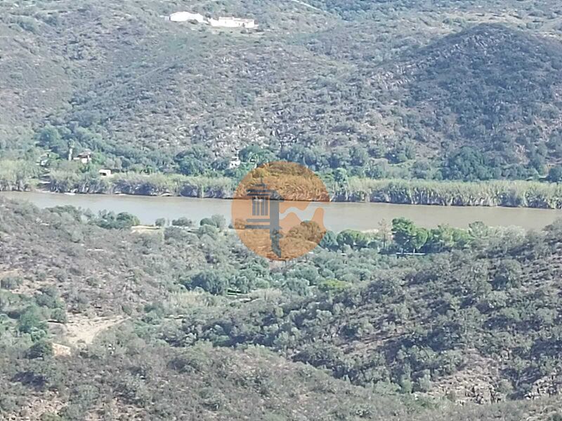 Land with 59280sqm Torneiro Alcoutim