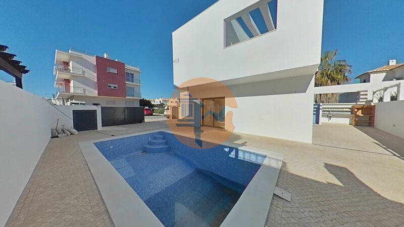 House Isolated under construction 1+2 bedrooms Altura Castro Marim - underfloor heating, barbecue, air conditioning, equipped kitchen, swimming pool, terrace, central heating
