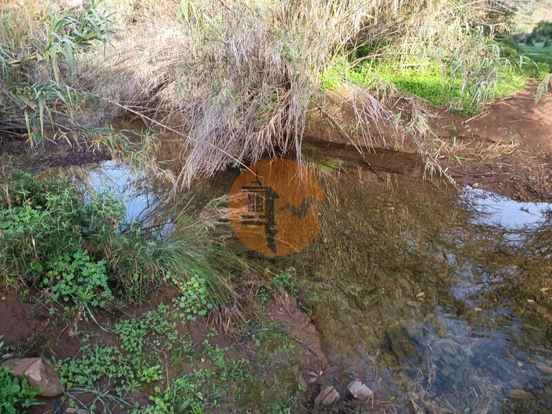 Terreno novo com 23440m2 Tanoeiro Castro Marim - água