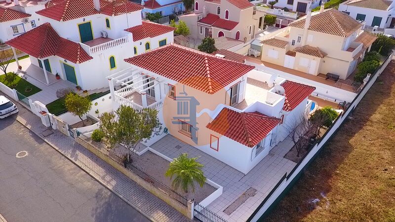 House V4 Altura Castro Marim - terraces, parking lot, garden, air conditioning, balconies, fireplace, swimming pool, balcony, barbecue, terrace