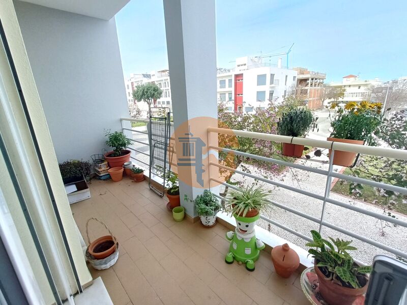 Apartamento T2 em excelente estado Varejões Olhão - bbq, terraço, vista mar, cozinha equipada, garagem, ar condicionado, varanda