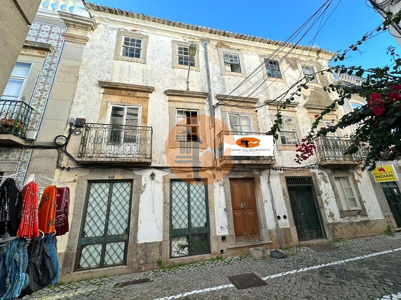 Edifício zona histórica Tavira