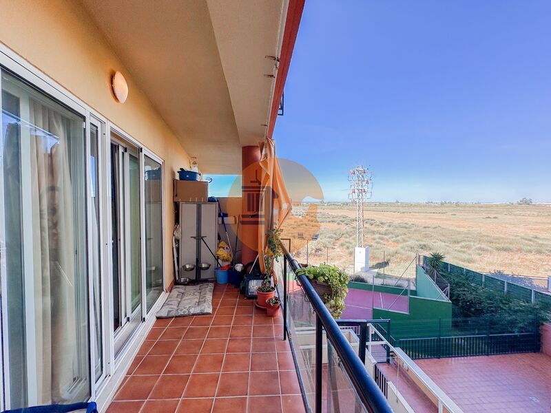 Apartamento T1 em excelente estado Ayamonte - piscina, garagem, isolamento térmico, ar condicionado, mobilado, terraço