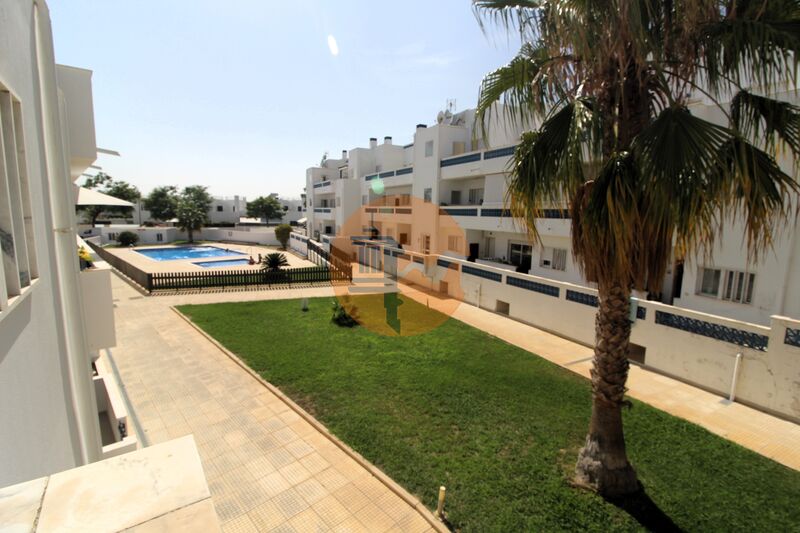 Apartment T2 Santa Luzia Tavira - balconies, swimming pool, kitchen, furnished, gated community, balcony