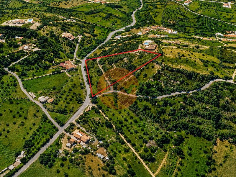 Terreno Rústico com 4340m2 Mealhas São Brás de Alportel - electricidade, água, bons acessos, vista magnífica