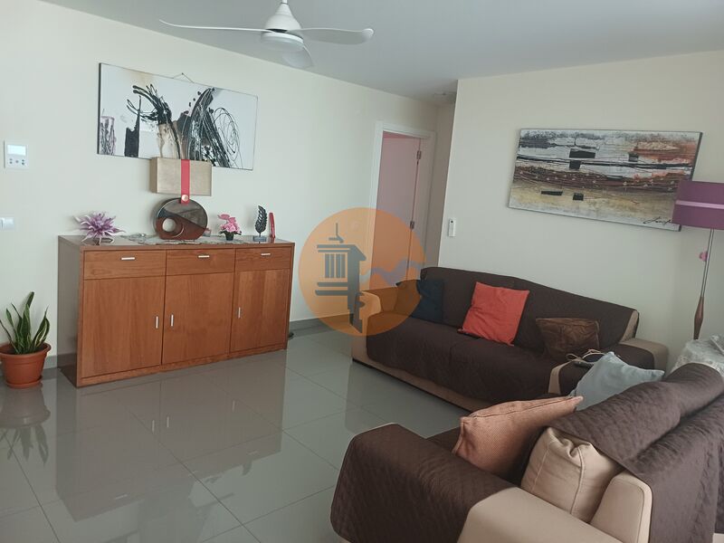 Apartamento T2 Vila Real de Santo António - painéis solares, varanda