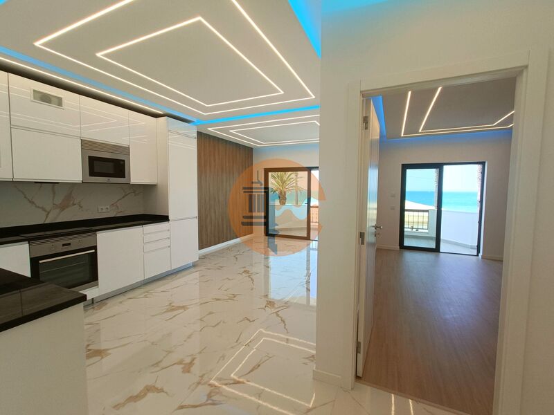 Apartamento T3 Avenida do Mar Quarteira Loulé - garagem, varanda, marquise