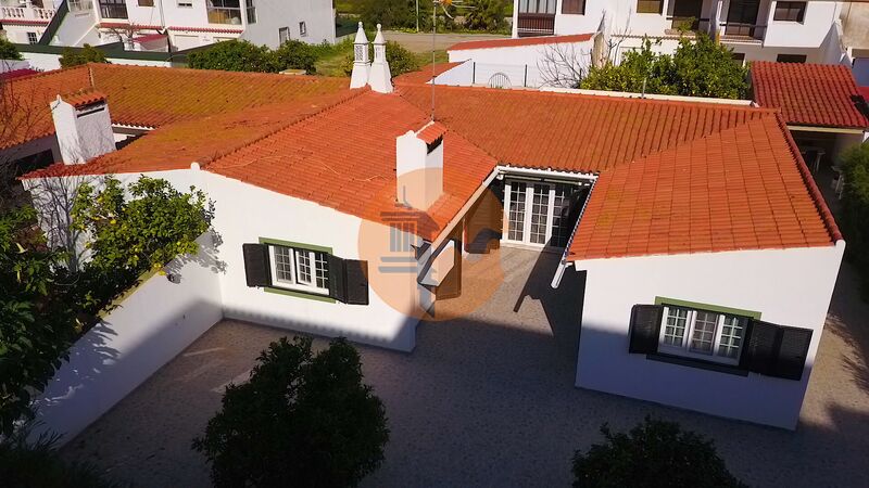 жилой дом современная V4 Monte Fino Monte Gordo Vila Real de Santo António - система кондиционирования, бассейн, камин, барбекю, солнечные панели
