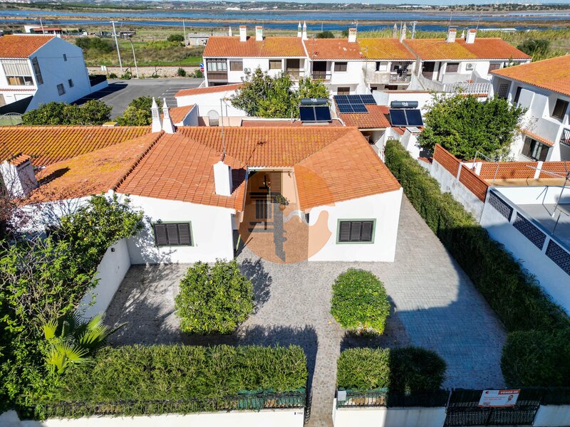 House Modern 4 bedrooms Monte Fino Monte Gordo Vila Real de Santo António - air conditioning, swimming pool, fireplace, barbecue, solar panels
